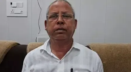 धर्मांतरण के एवज में पैसे लेने वाला मौलाना शमशुल रजा देश का गद्दार है : अब्दुल हकीम खान  