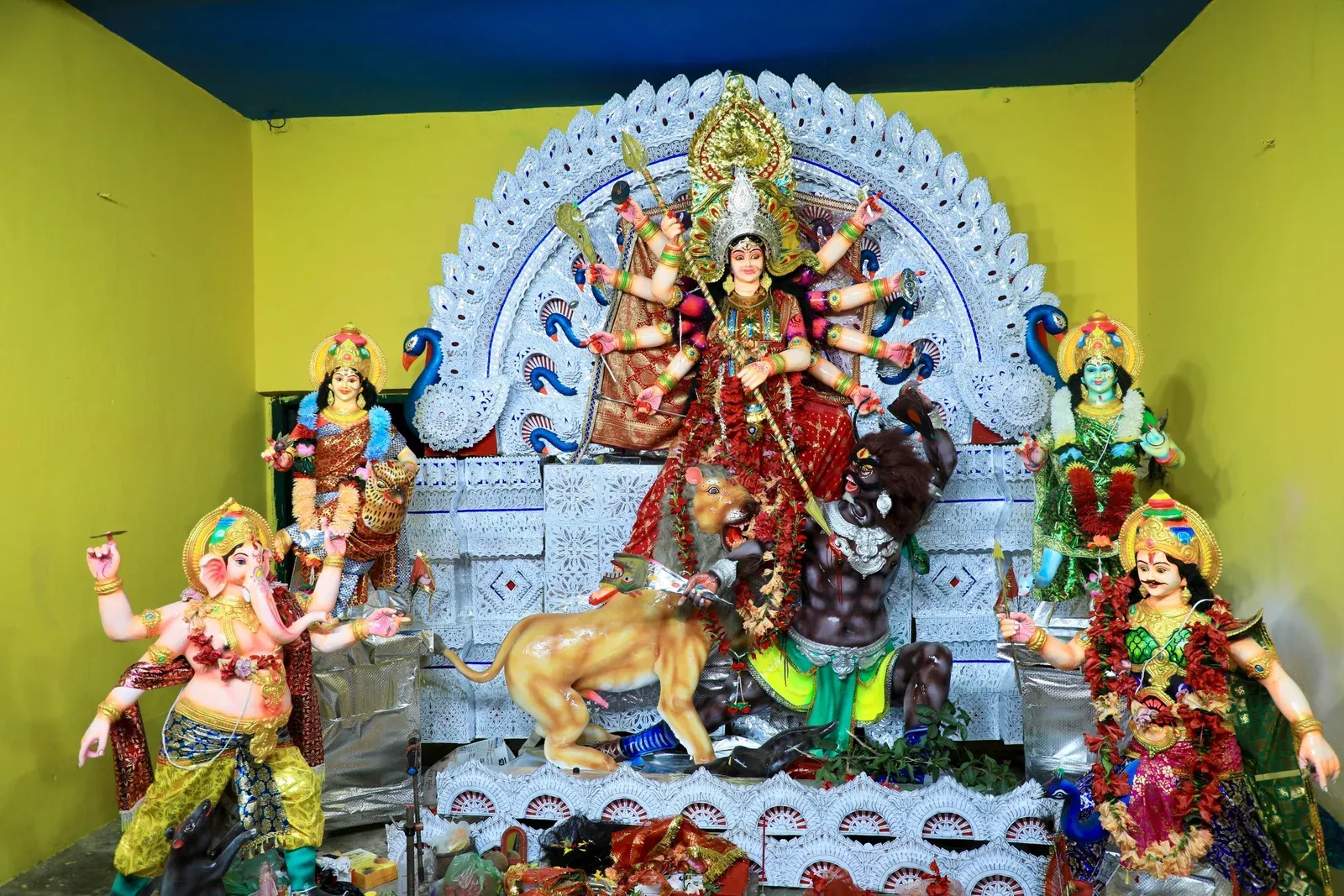 Dharmendra Pradhan joins Durga Puja at Angul's Jarapada
