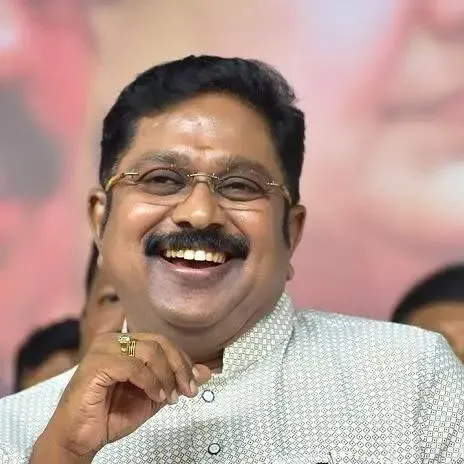 Why Did Dhinakaran Mock Palaniswami for 'Covering Face' After Meeting Amit Shah?
