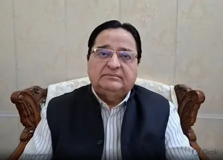 'धुरंधर 2' की रिलीज पर बोले एसटी हसन, 'फिल्मों में विवाद खड़ा करके दर्शकों में उत्सुकता पैदा करना आम'