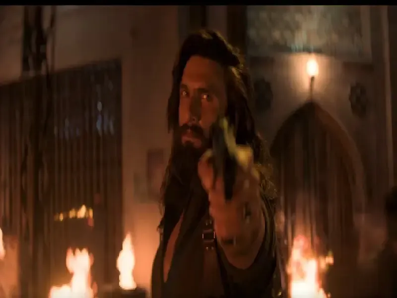 क्या देशभक्ति और हिंदू-मुस्लिम पर आधारित फिल्में बन गई हैं हिट कराने का नया तरीका? धुरंधर-2 ट्रेलर पर यूजर्स में बंटाव!