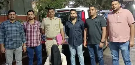 डिजिटल पेमेंट के नाम पर मुंबई में धोखाधड़ी, फर्जी फोन पे स्क्रीन दिखाकर ठगने वाले दो आरोपी गिरफ्तार