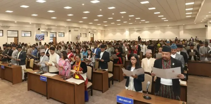 नेपाल की 'डिजिटल संसद' पहल: सांसदों की हाजिरी और गतिविधियाँ अब ऑनलाइन, 1 लाख से ज़्यादा विज़िटर