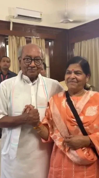 Digvijaya Singh, Usha Thakur clash over Sanatan Dharma in Indore