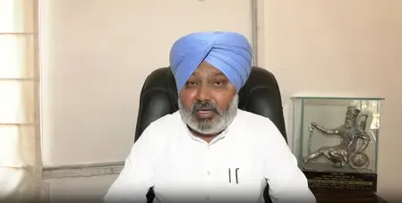 दिलजीत दोसांझ के मैनेजर के घर फायरिंग: AAP मंत्री चीमा का दावा, 'BJP ने दिया था पार्टी में शामिल होने का ऑफर, ठुकराने पर हुई कार्रवाई'