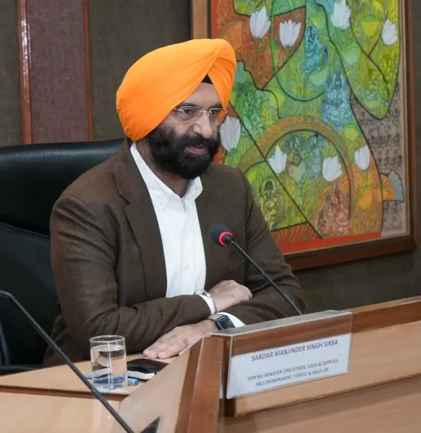 क्या नई दिल्ली में धूल नियंत्रण के लिए वीडियो फेंसिंग से निर्माण साइटों की रियल टाइम निगरानी हो रही है?