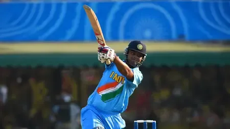 दिनेश मोंगिया: टी20 मैच खेलने वाले पहले भारतीय क्रिकेटर, एक लीग में हिस्सा लेने से बर्बाद हुआ इंटरनेशनल करियर