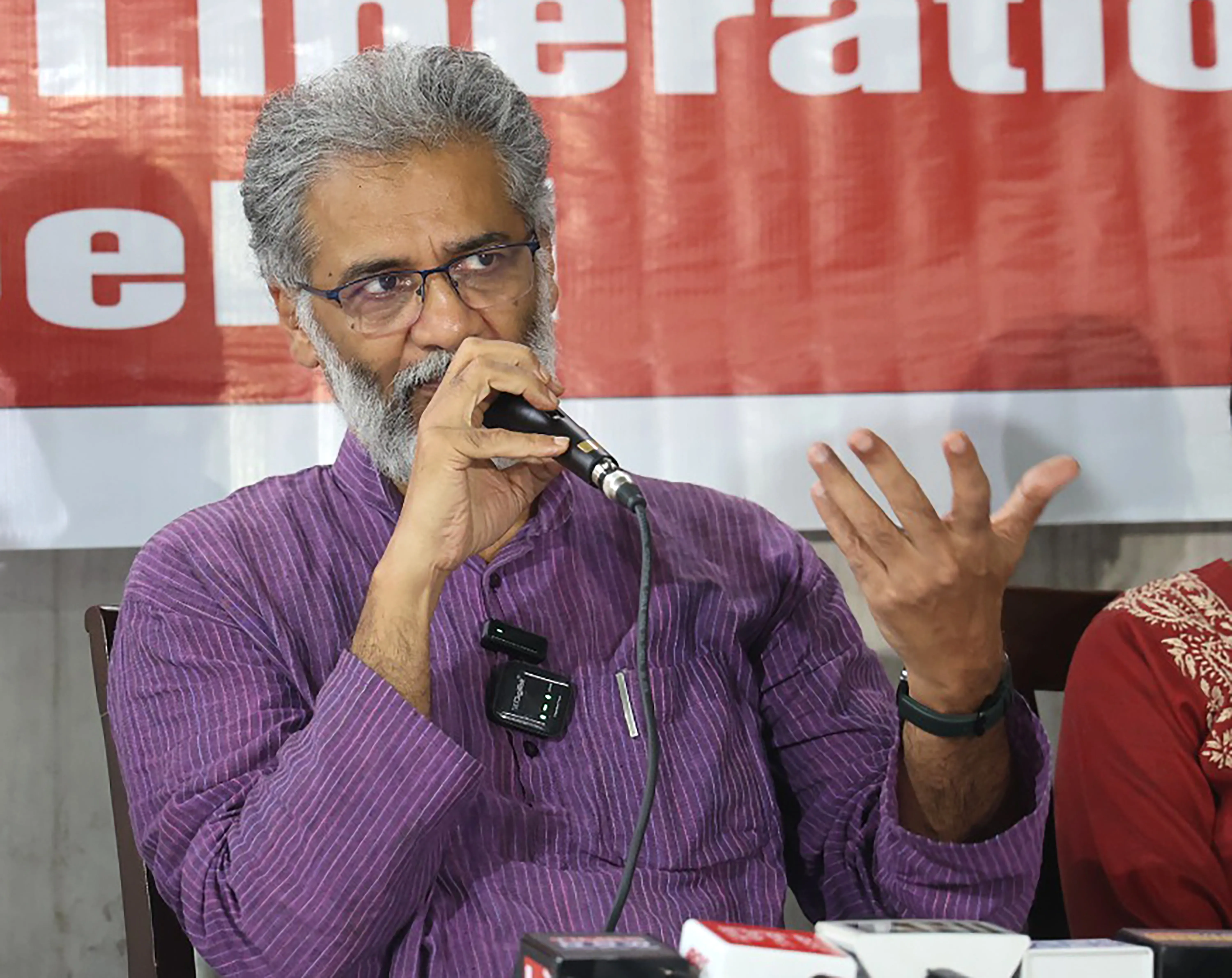 Why Did Dipankar Bhattacharya Criticize the ECI Over SIR and Join the Vote Adhikar Yatra?