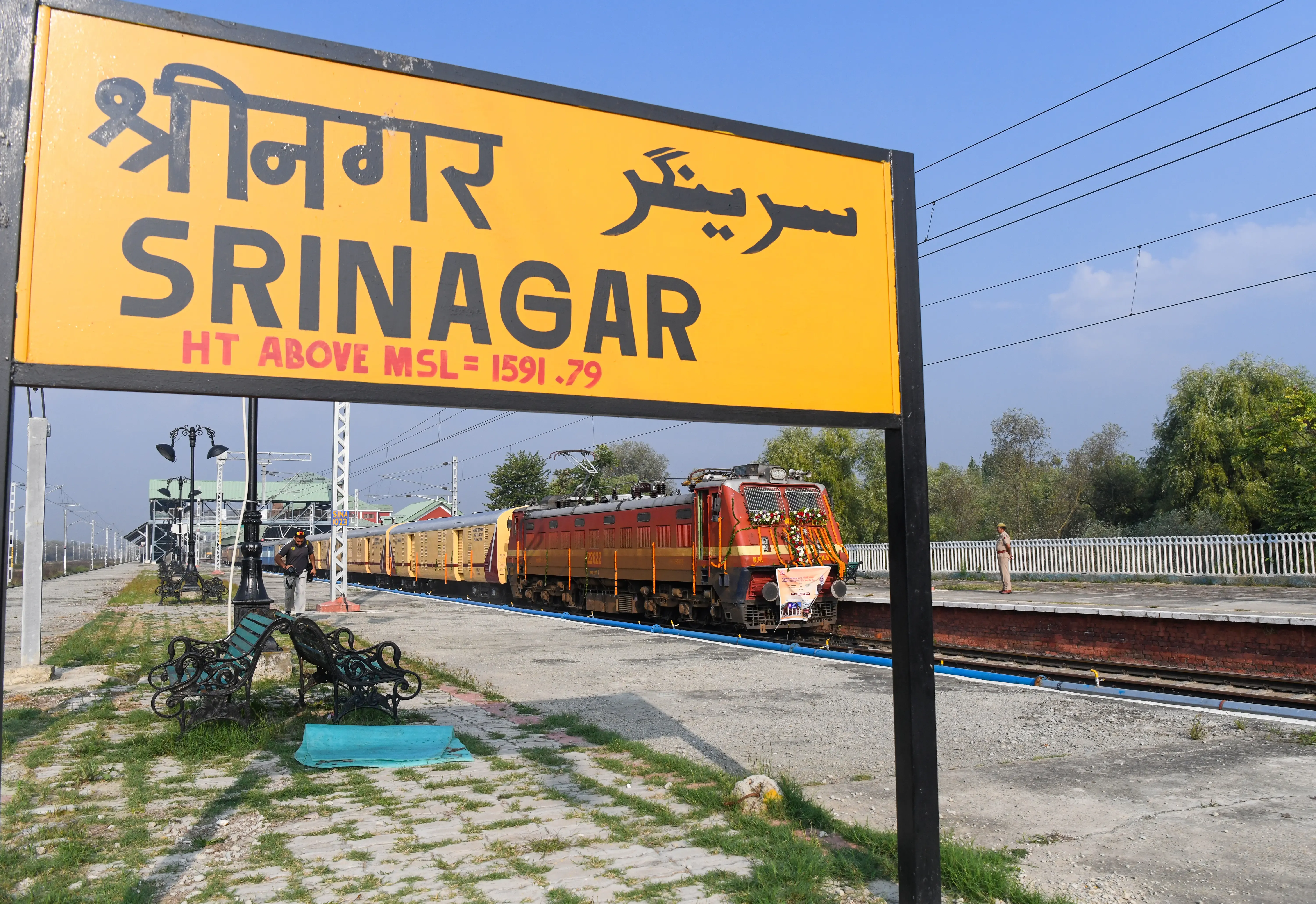 Will a Direct Train Service from Jammu to Srinagar Launch Before Year-End?