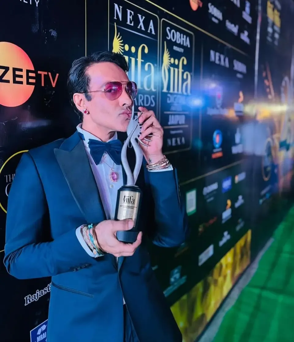 Director Mozez Singh Celebrates IIFA Win for 'Yo Yo Honey Singh: Famous'