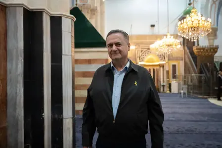 Israel's Defence Minister: Disarming Hezbollah is Priority in Lebanon