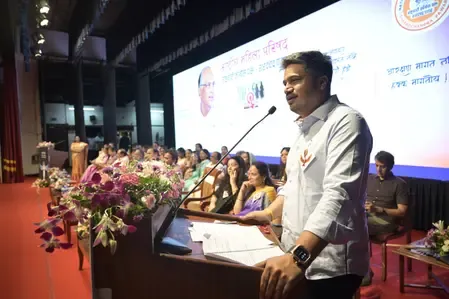 दिशा सालियान मामले में आदित्य ठाकरे को क्लीन चिट, रोहित पवार बोले- इस पर राजनीति करने वाले मांगे माफी