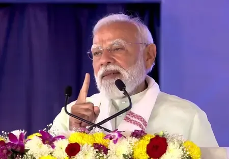 PM Modi Condemns TMC's 'Dirty Politics' Over Venue Change for President Murmu