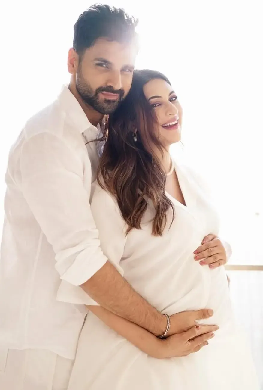Divyanka Tripathi and Vivek Dahiya Share Joyful News: A Baby on the Way After 10 Years of Marriage