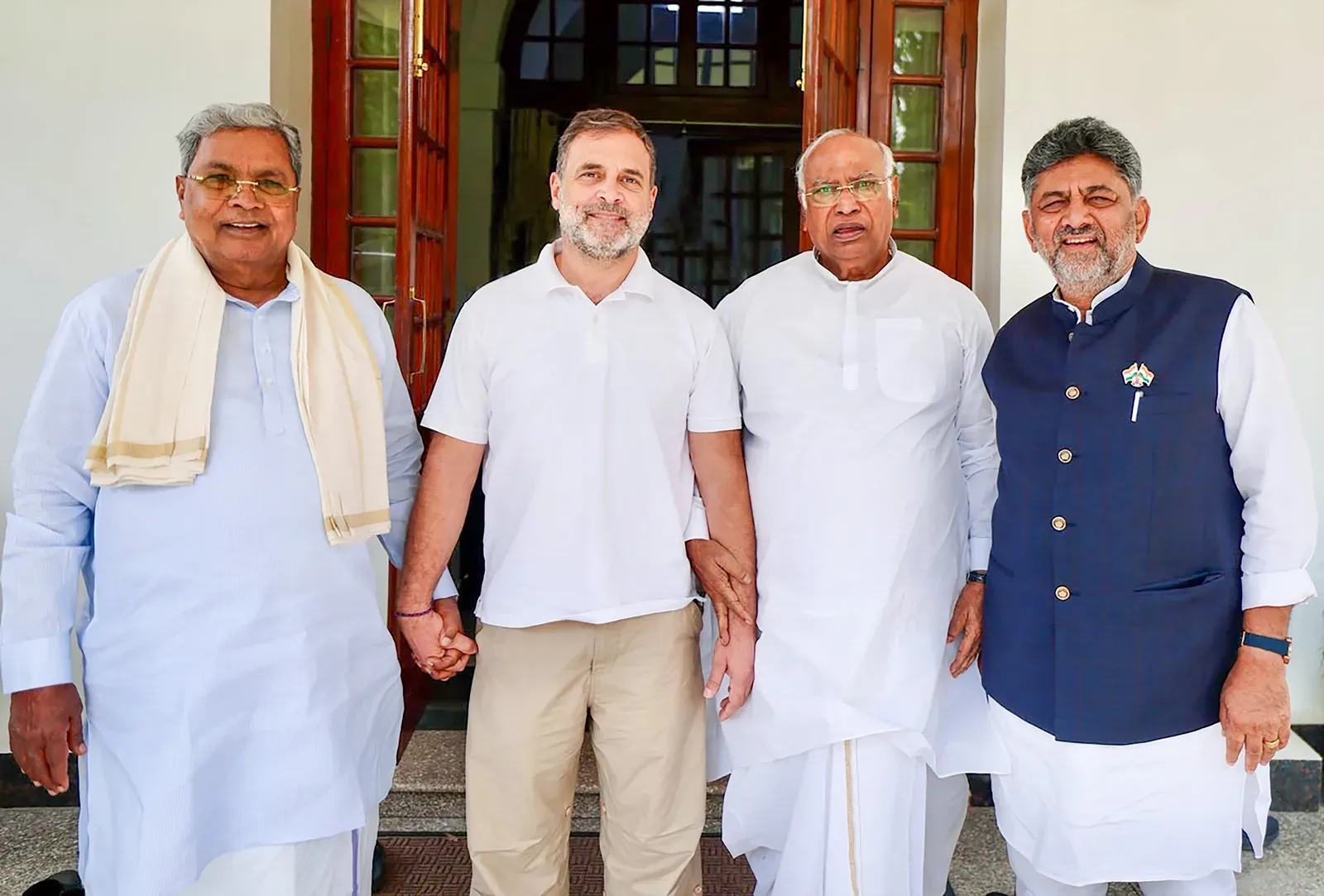 DK Shivakumar to take oath as Karnataka CM on June 3; Rahul, Kharge to attend