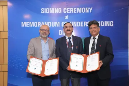डीएमआरसी ने सिंगापुर के विश्व प्रसिद्ध बिजनेस स्कूल आईएनएसईएडी के साथ महत्वपूर्ण एमओयू साइन किया