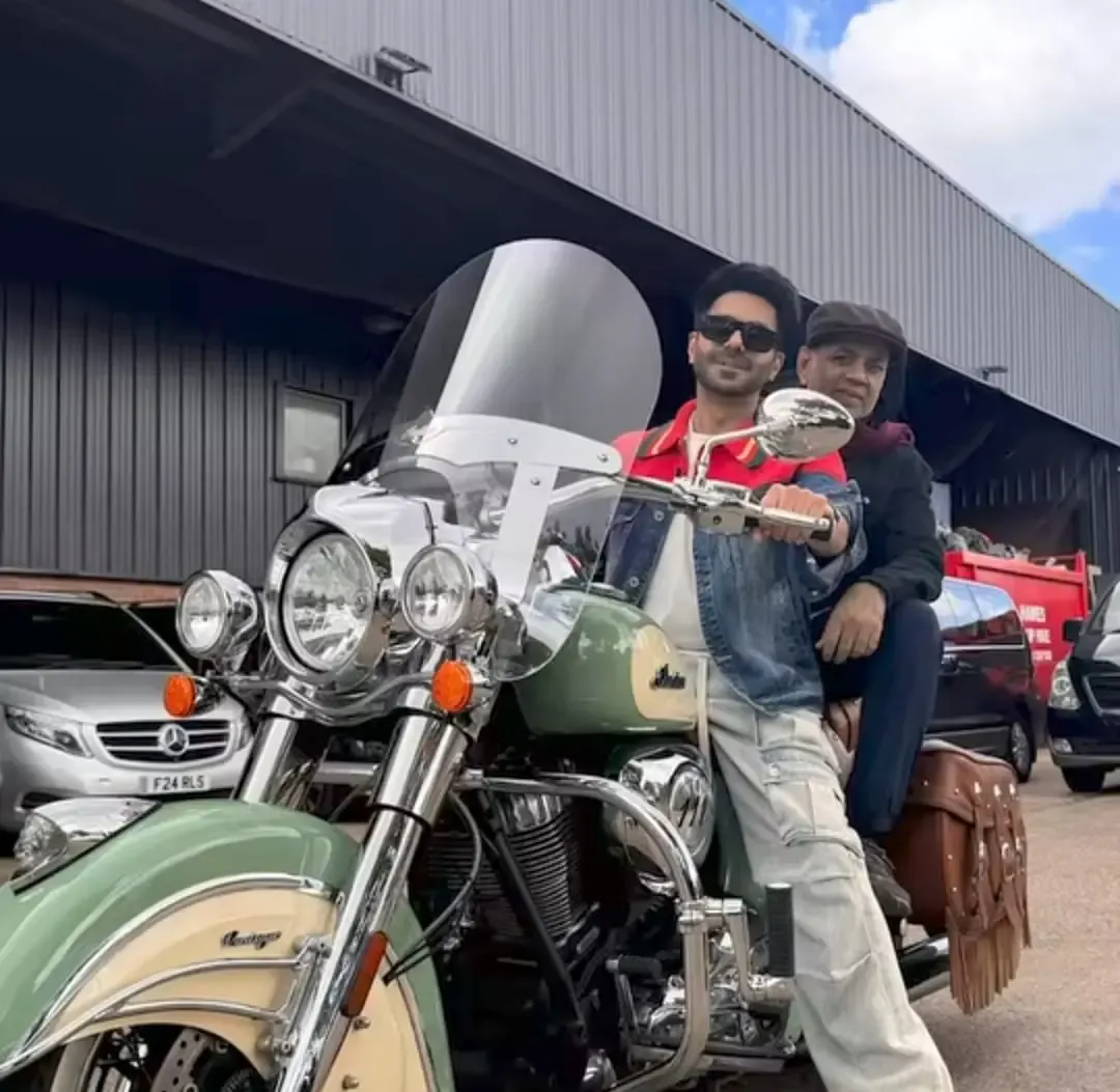 Aparshakti Khurana & Paresh Rawal's 'Do Mastane' bike ride sets social media buzzing