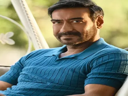 "दो टांगों पर स्टंट करते-करते पता नहीं चला," अजय देवगन ने पूरे किए अपने करियर के 34 साल