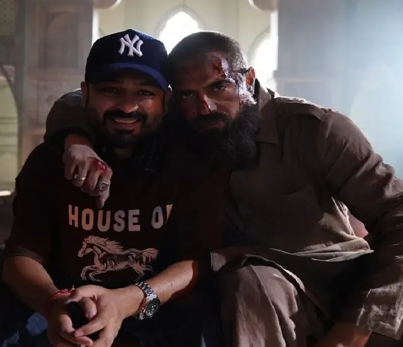 दो खलनायक, एक कहानी: क्या अर्जुन रामपाल 'धुरंधर 2' में अक्षय खन्ना की तरह चमकेंगे?