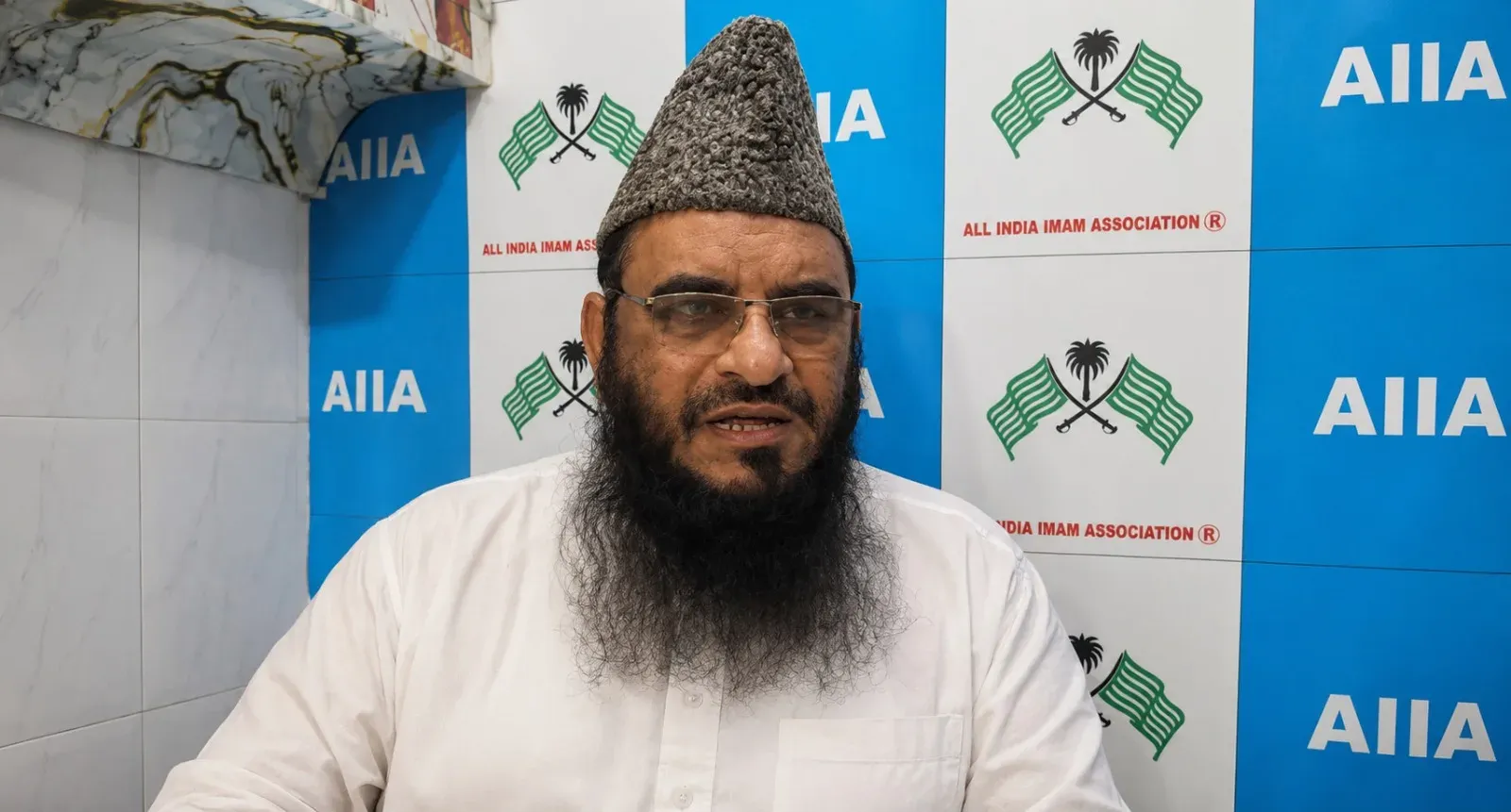 ट्रंप पर भरोसा नहीं, ईरान को कड़ा जवाब देना चाहिए: मौलाना साजिद रशीदी