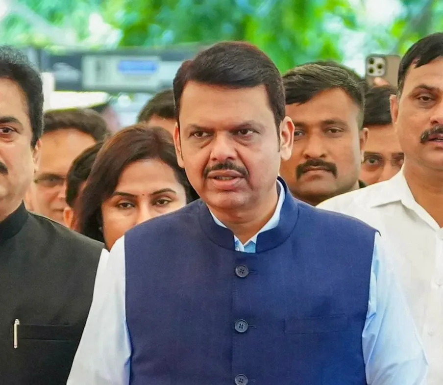 Should Citizens Trust Schemes Promising High Returns? Maha CM Raises Awareness