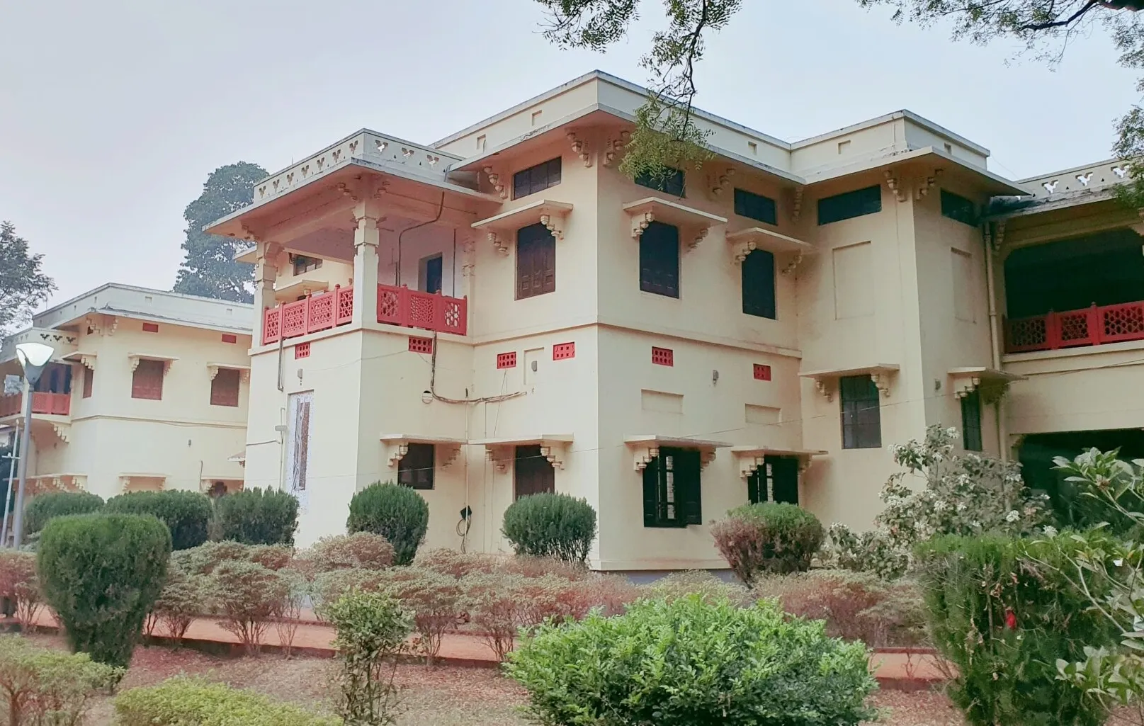 Visva-Bharati University, Established by Tagore, Reopens to Tourists After 5-Year Hiatus