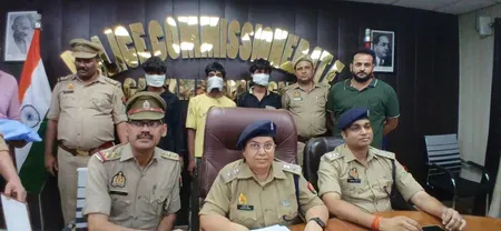 नोएडा में वाहन चोरी और मोबाइल स्नैचिंग गैंग का भंडाफोड़, 3 गिरफ्तार; 7 दोपहिया व 3 मोबाइल बरामद