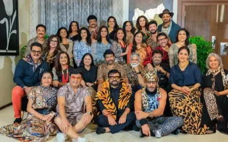 क्या साउथ सुपरस्टार चिरंजीवी अपने दोस्तों के साथ हल्के-फुल्के मूड में दिखे?