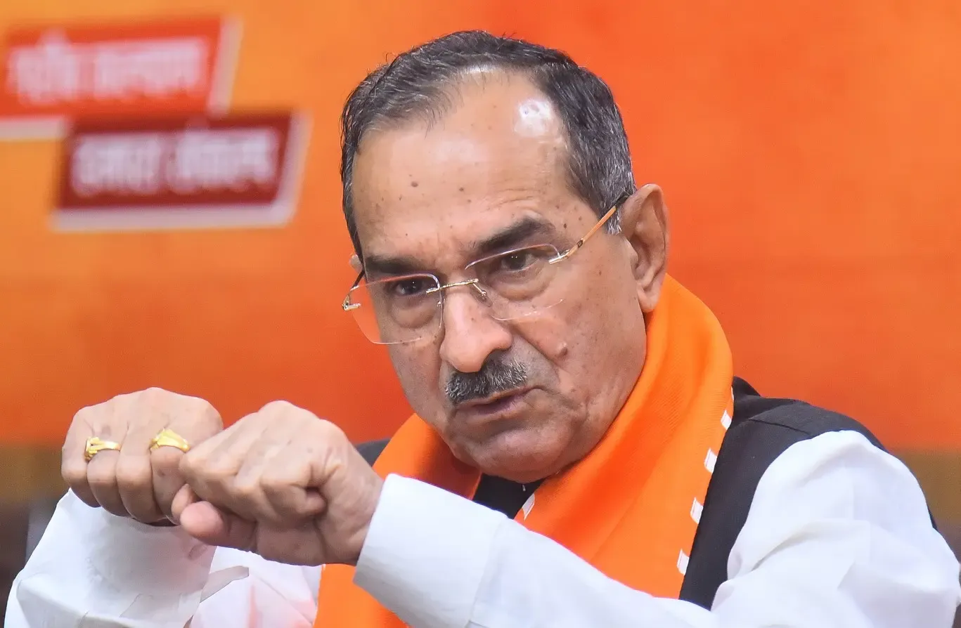 Should Dotasra Present His Evidence in the Rajasthan Assembly?