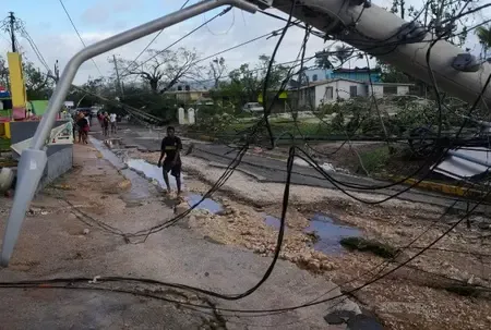 How Many Lives Did Hurricane Melissa Claim as It Hits the Caribbean and Approaches the Bahamas?