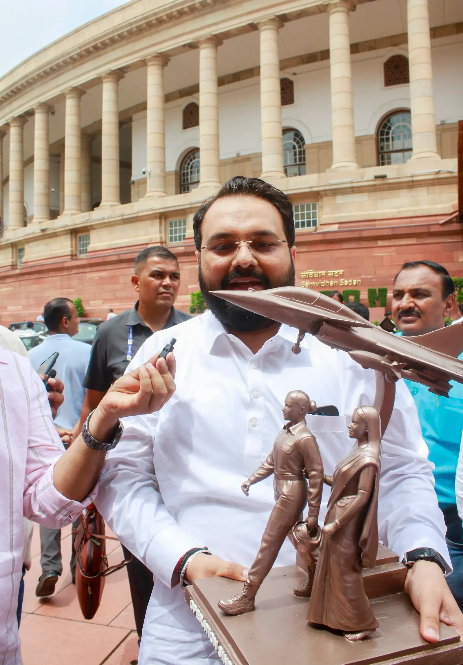 डॉ. हेमांग जोशी बने भाजपा युवा मोर्चा के राष्ट्रीय अध्यक्ष, गुजरात के तीन नेताओं को राष्ट्रीय टीम में मिली जिम्मेदारी