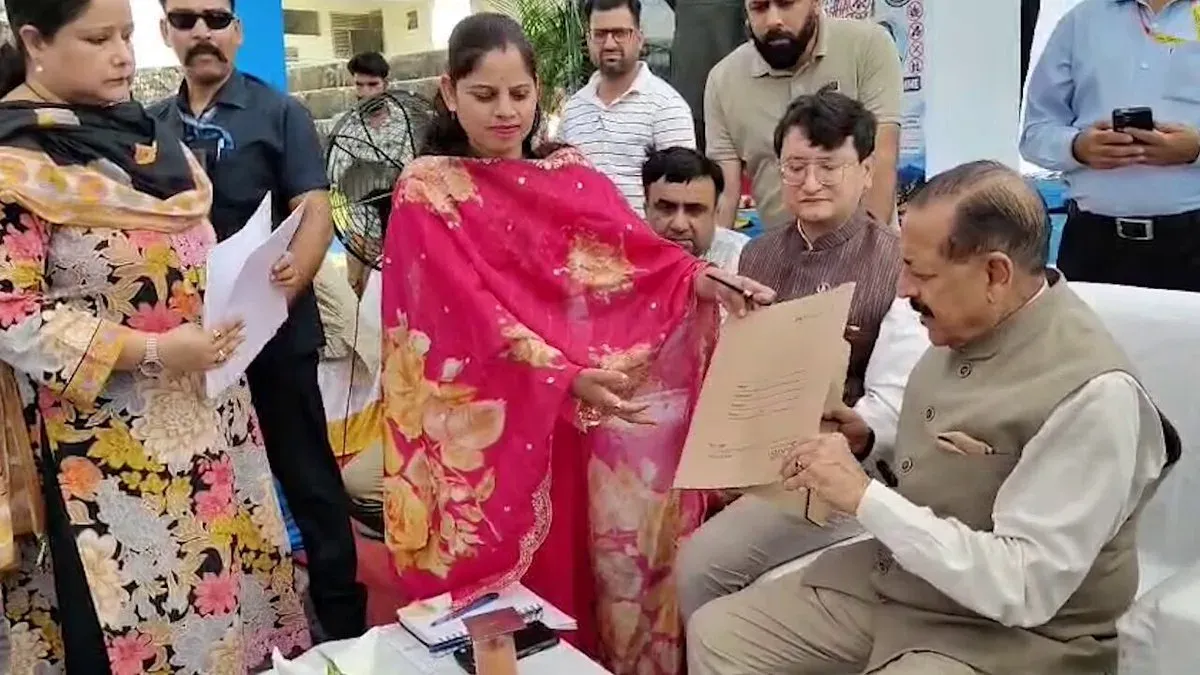 Dr. Jitendra Singh Holds Public Darbar in Tikri, Udhampur