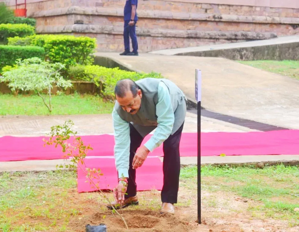 Dr. Jitendra Singh Plants Tree at NISER for Ek Ped Maa Ke Naam
