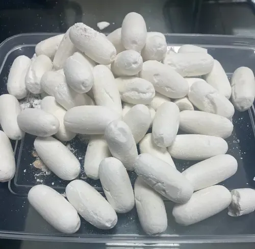 DRI seizes 4.9 kg cocaine worth ₹24.5 crore at Hyderabad Airport