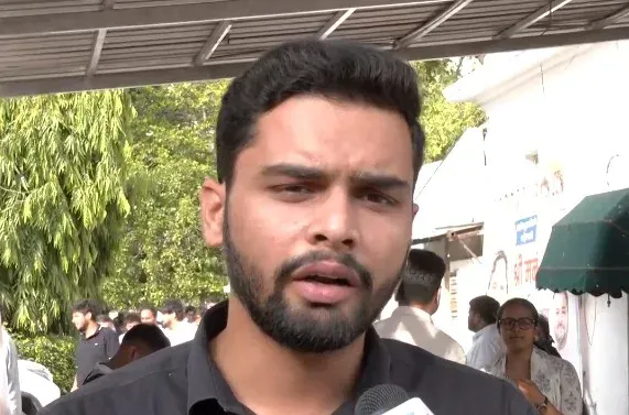 DU exam on Bakrid: Students protest despite HC rescheduling order for May 28