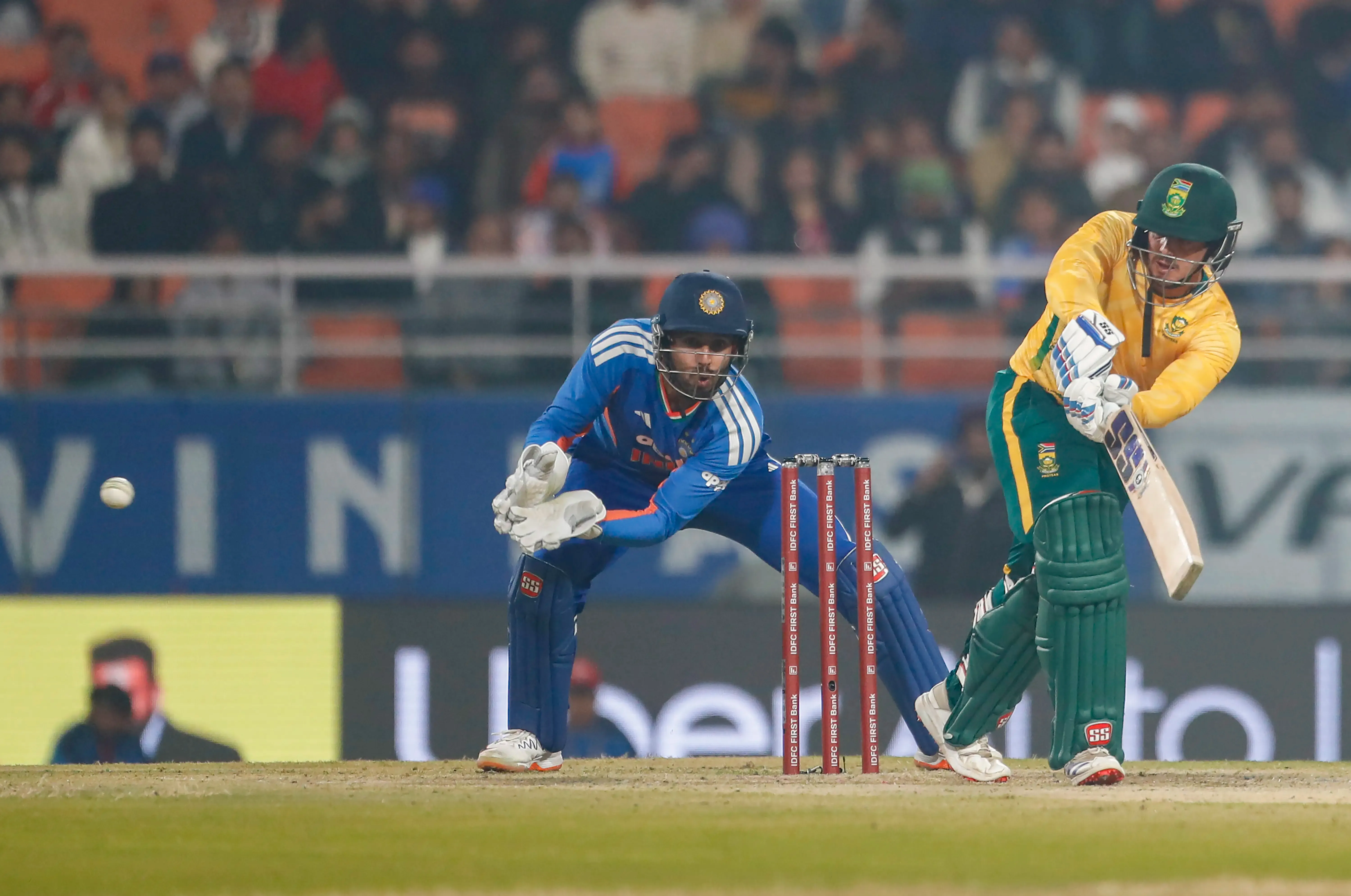 क्या क्विंटन डी कॉक की पारी से भारत को 214 रन का लक्ष्य हासिल होगा?