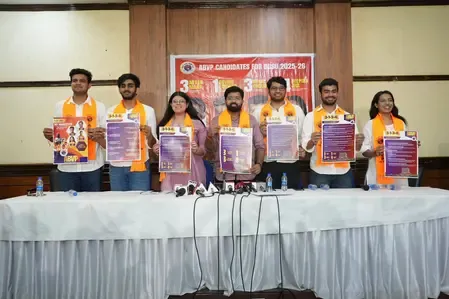 डूसू चुनाव के लिए एबीवीपी का घोषणापत्र जारी, 10 हजार से अधिक छात्रों को इंटर्नशिप और बीमा का वादा