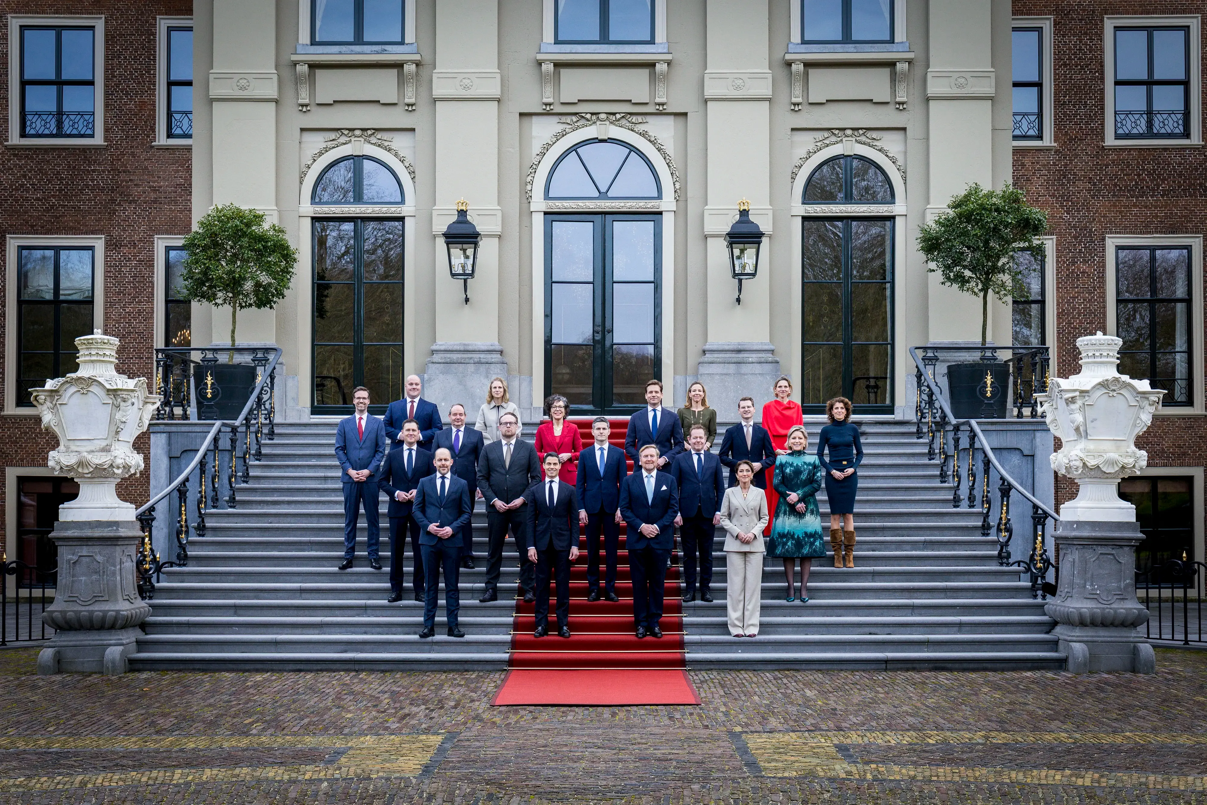 Netherlands' Minority Government Officially Takes Office After Extended Coalition Talks