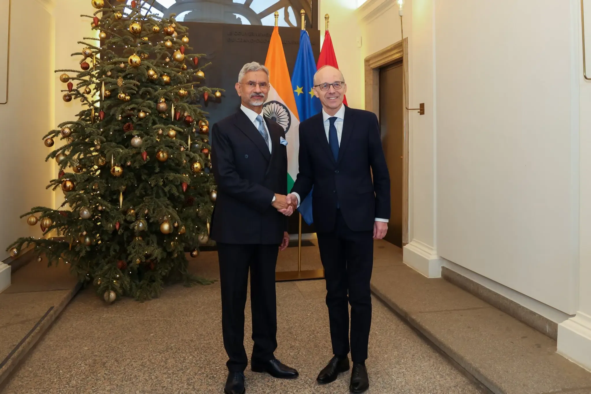 What Did EAM Jaishankar and Luxembourg PM Discuss About Financial Cooperation?