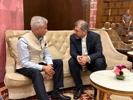 EAM Jaishankar Discusses Key Issues with Iran's Deputy Foreign Minister at Raisina Dialogue 2026
