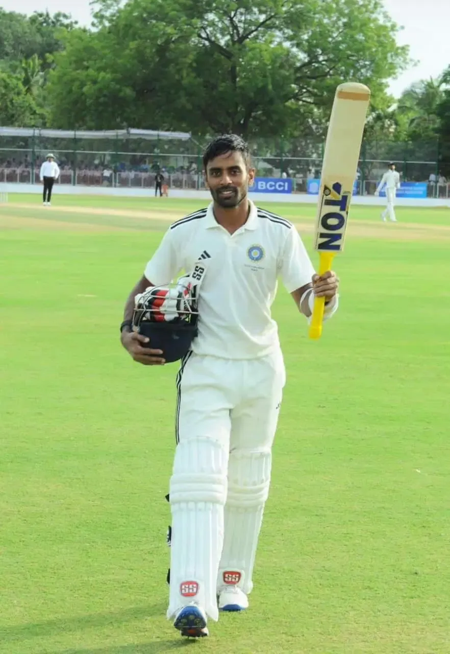 Easwaran Set to Miss Bengal's Upcoming Ranji Trophy Matches Due to Finger Injury