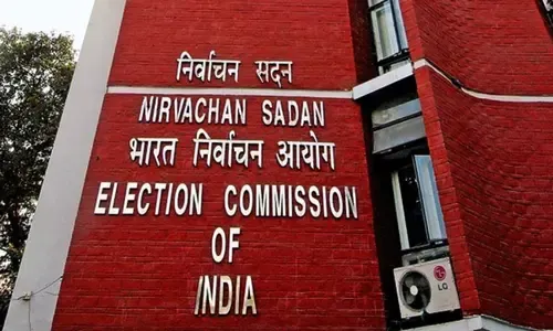 Did ECI Serve Notice to LJP(RV) MP Veena Devi and Her Husband Over Double Voter ID Claims?