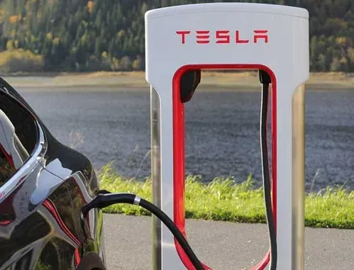 Eco-friendly cars cross 50% of South Korea new registrations in H1 2025