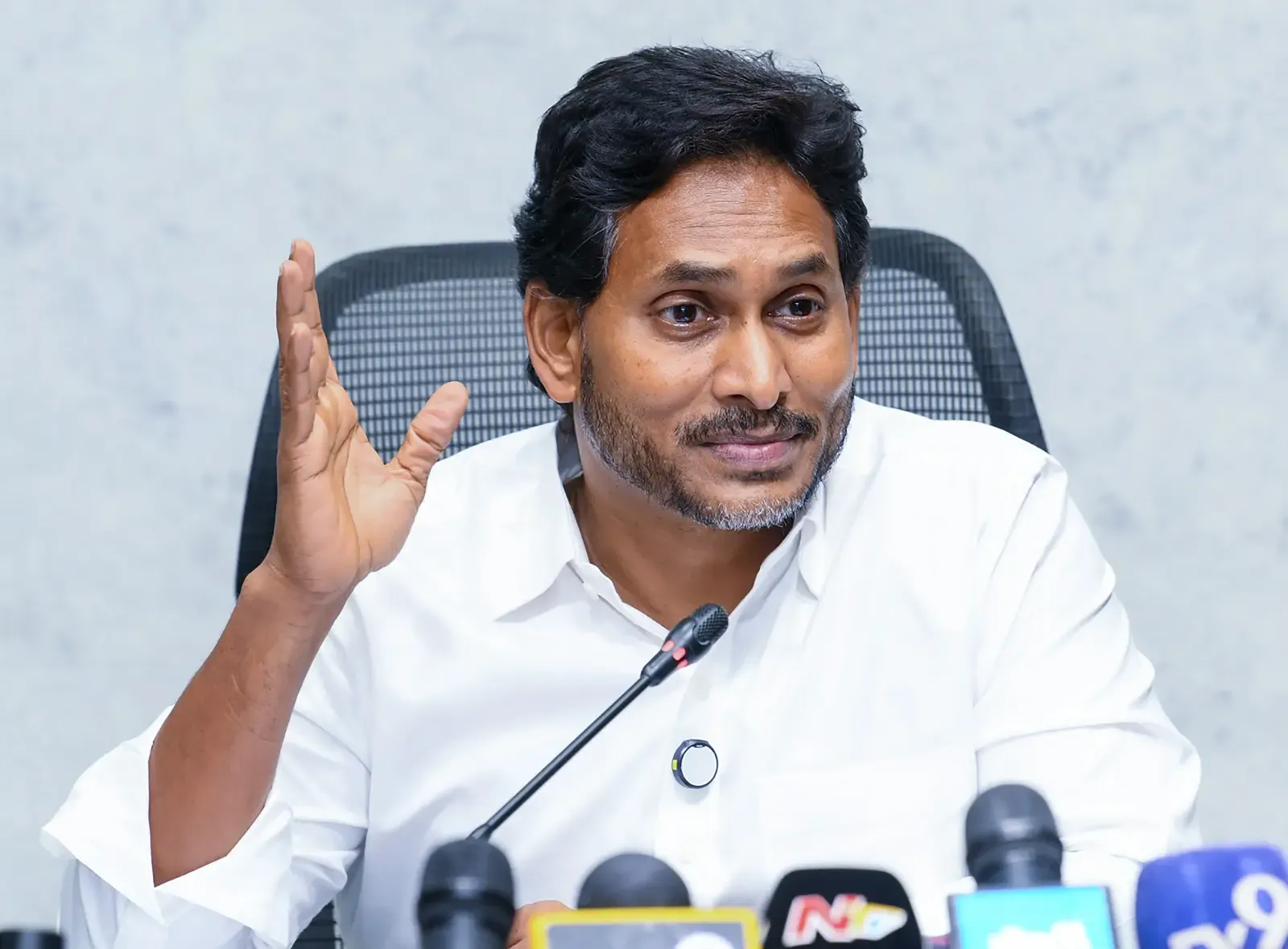 ED moves Telangana HC for daily trial in Jagan Mohan Reddy PMLA case