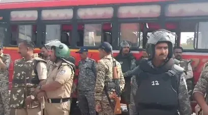Datia bypoll violence: 8 cops injured as BJP workers stone police over ticket row