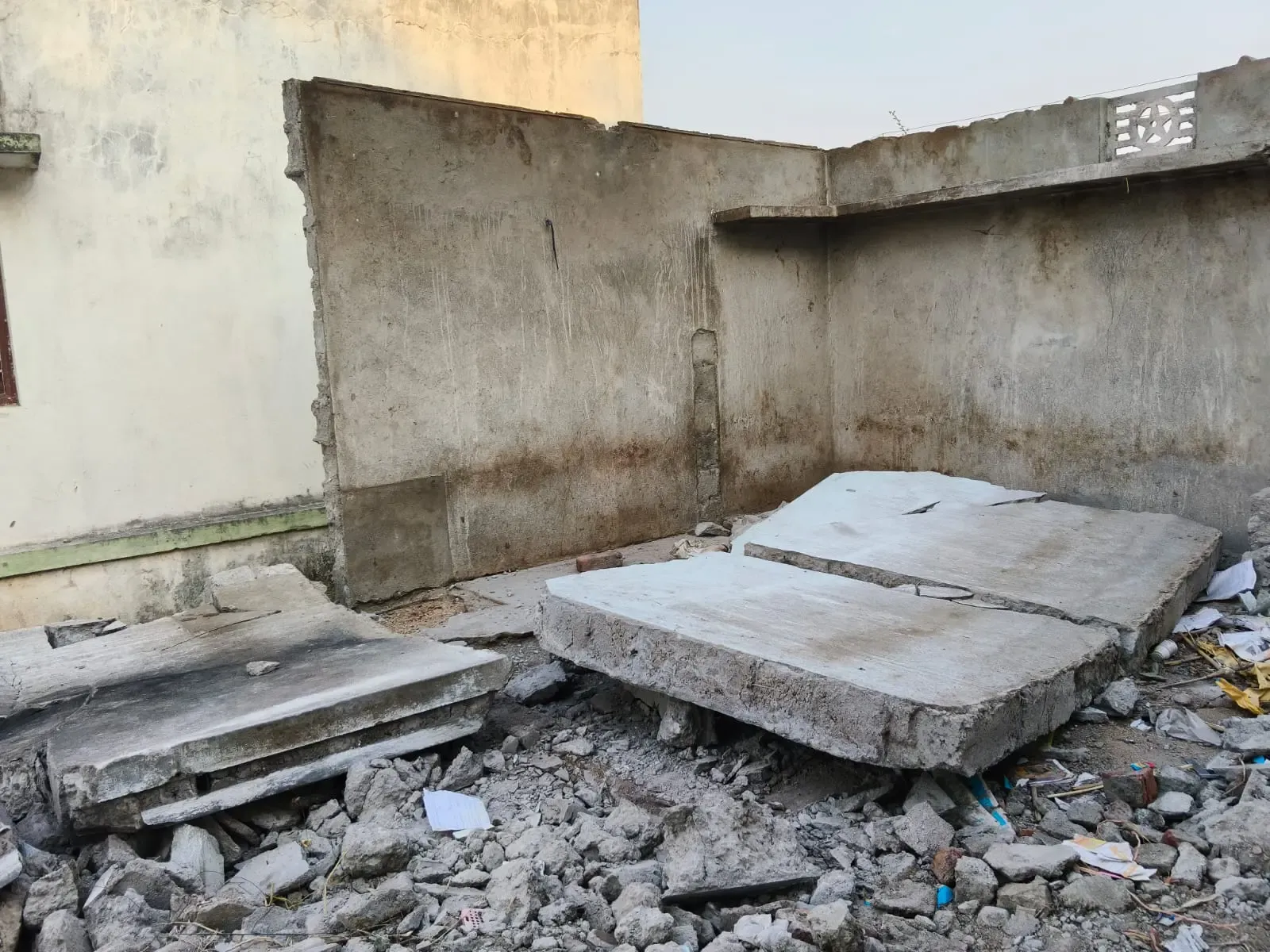 8-year-old girl killed in wall collapse after heavy rain in Yadgir, Karnataka