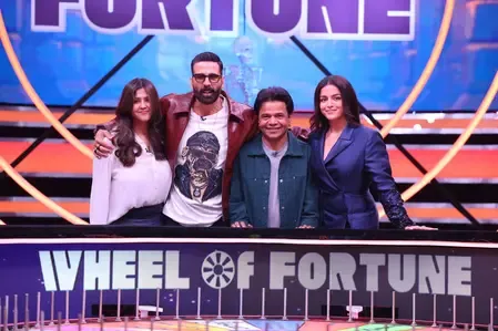 Ektaa Kapoor Highlights Shared Trait of Discipline Between Akshay Kumar and Jeetendra