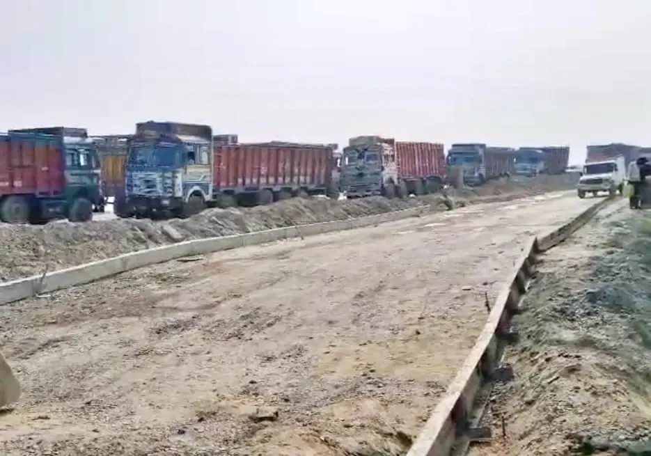 Daily Commute Challenges: The Patna-Buxar NH Traffic Woes