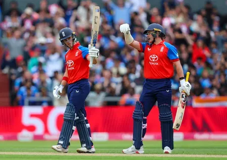 England field unchanged XI for third T20I vs India at Trent Bridge
