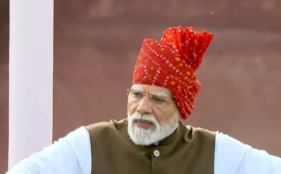 PM Modi urges all parties to back women's quota Bill on Independence Day